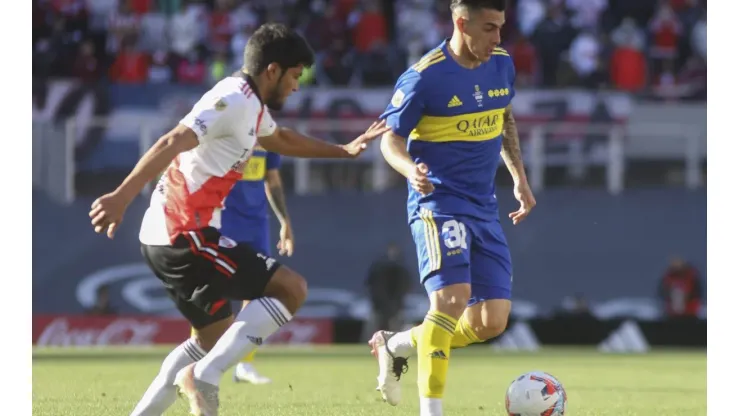 River y Boca se pelearon por Elías Gómez, pero ahora lo quiere Independiente.
