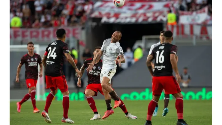 Fiel al sello de Gallardo: River no se despeinó y abrió el año con un campeonato