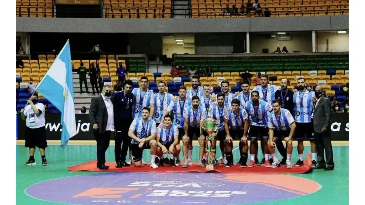 En un partidazo, Los Gladiadores cayeron en la final ante Brasil