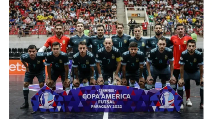 Argentina le ganó a Brasil en la Copa América de futsal y pasó a la final. (Twitter)
