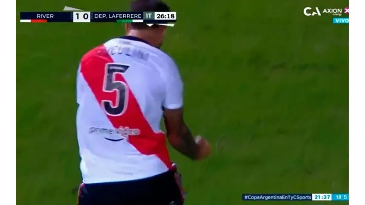 VIDEO | De cabeza, Zuculini abrió la cuenta para River ante Laferrere