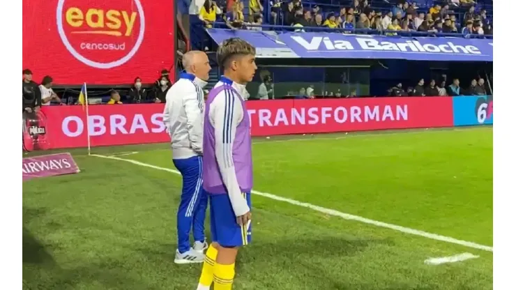 VIDEO | Capturaron a Zeballos cantando junto a la hinchada de Boca un tema para River