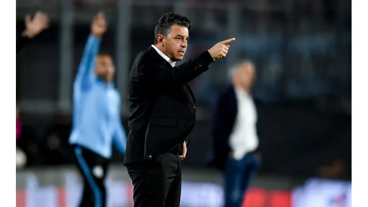 Marcelo Gallardo recuperó a Esequiel Barco, pero debe definir si irá de arranque o jugará Nicolás De la Cruz.
