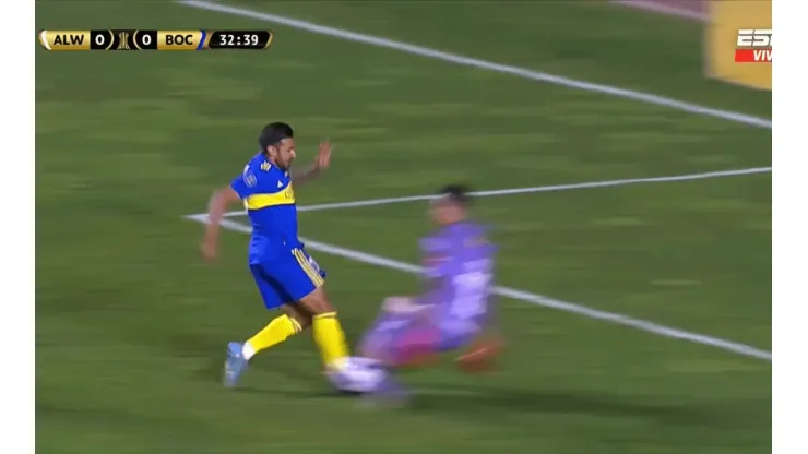 VIDEO | A Boca le regalaron un penal, pero a Salvio no le importó y lo cambió por gol