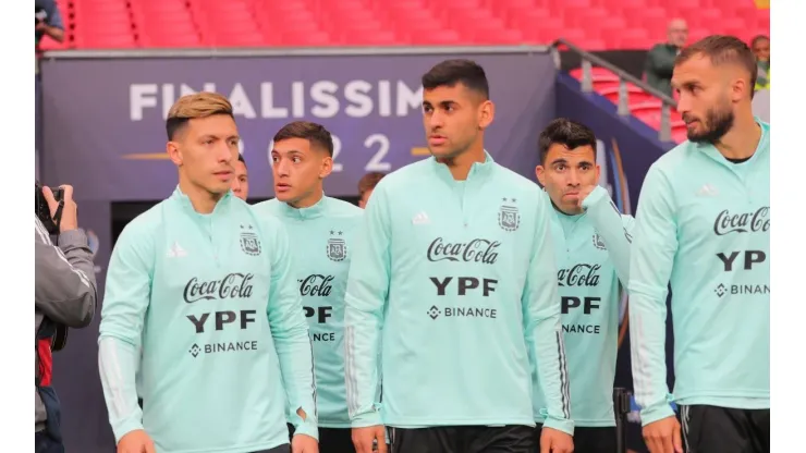 Sorpresa en el XI: un titular de la Selección se lesionó e irá al banco en la Finalissima
