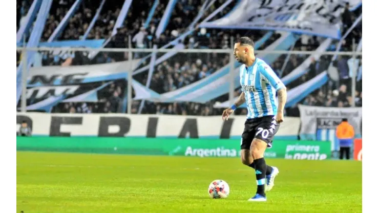 Cardona reveló el insólito motivo por el que eligió usar la camiseta número 70 de Racing