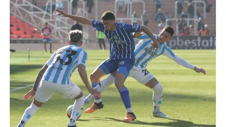 Racing sigue en caída libre: en su visita a Mendoza, no pudo con Godoy Cruz