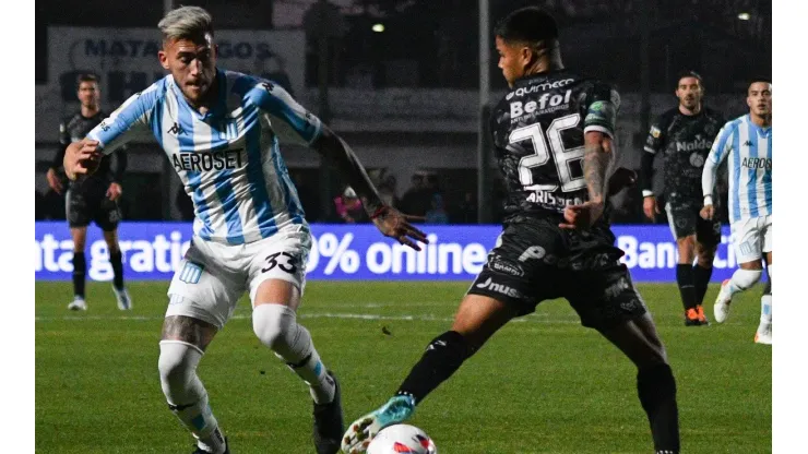 Con mucha polémica, Sarmiento y Racing empataron en Junín