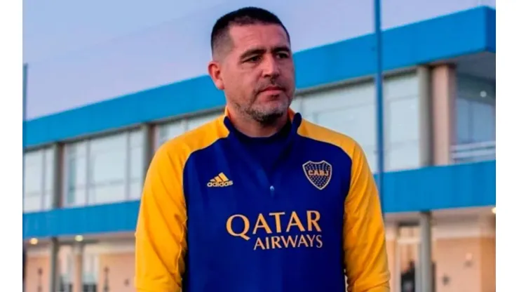 No es Frías: Riquelme aceleró para cerrar al tercer refuerzo de Boca