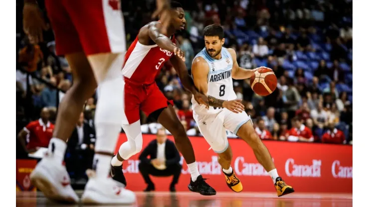 Argentina cayó ante Canadá en su camino al próximo Mundial de básquet