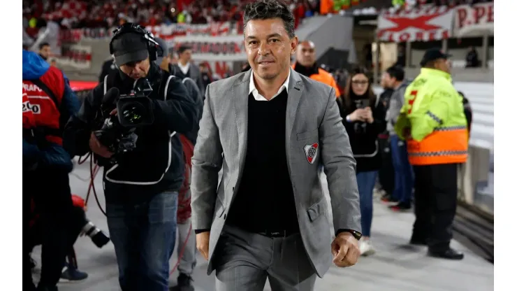 River comenzó el operativo para sellar la continuidad de Gallardo