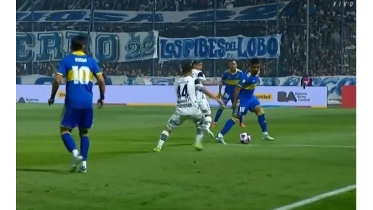 VIDEO | El terrible lujo de Fabra en el comienzo de Gimnasia-Boca