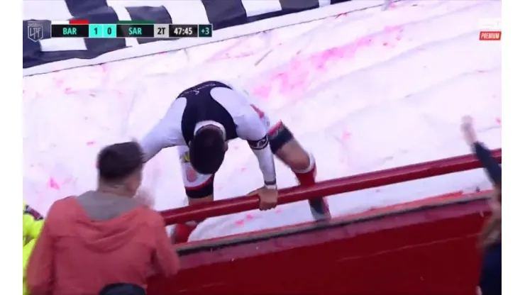 VIDEO | El casi accidentado festejo de gol de Iván Tapia en Barracas - Sarmiento