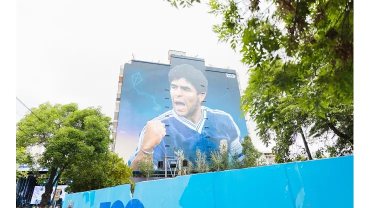 Homenaje a Diego: YPF inauguró el mural más grande de Maradona en una fiesta popular