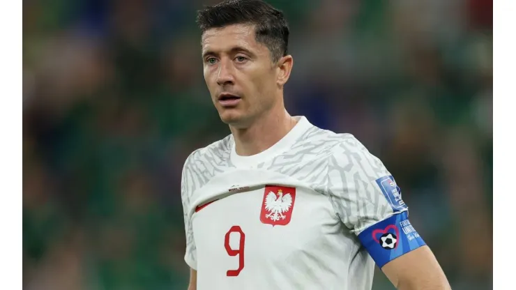 "Lo siento": el sincero posteo de Lewandowski tras fallar el penal que le da más chances a Argentina