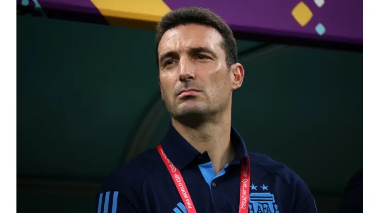 ¿Fue irónico? Scaloni le mandó "un saludo" a un técnico en plena conferencia