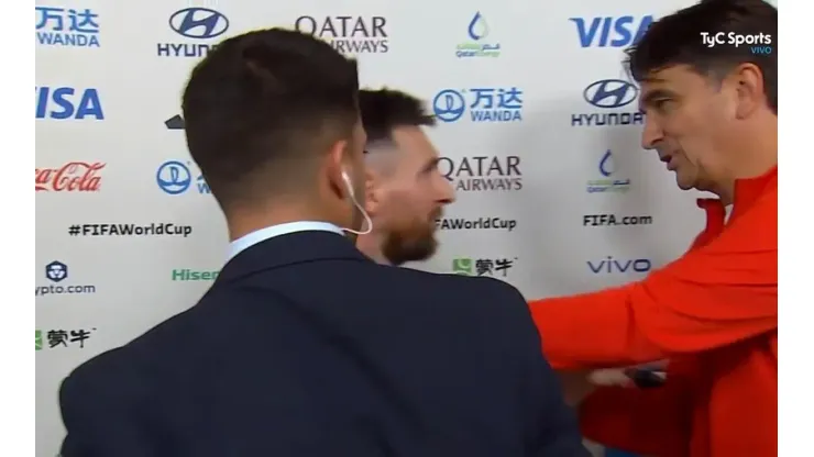 VIDEO | Después del "qué mirás bobo", Messi volvió a interrumpir una nota por un rival