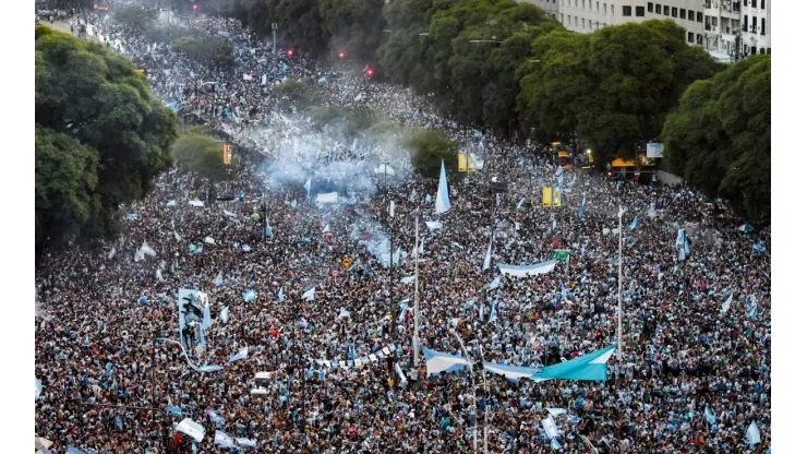 EN VIVO Y EN DIRECTO | Así está el Obelisco esperando a los campeones del mundo