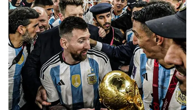 "Yo tenía la original": Di María reveló como se enteró que Messi tenía un trofeo falso