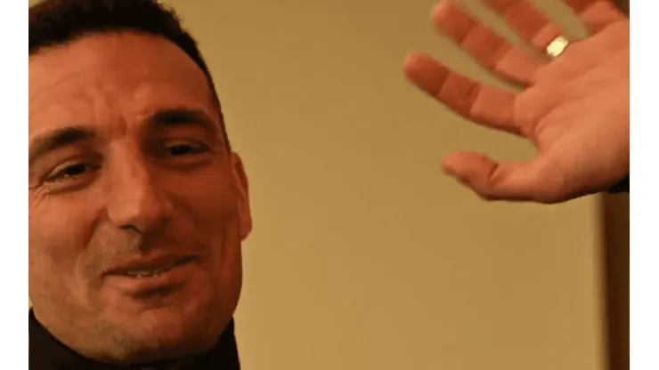 Nos emociona a todos: Scaloni cantó 'Muchachos...' para la FIFA