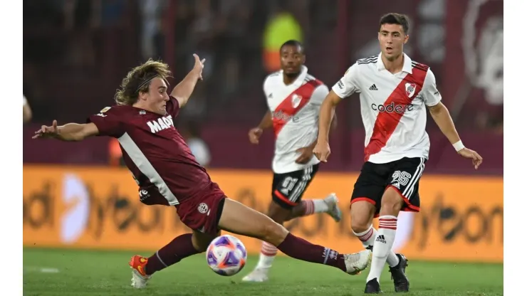 Con polémicas del VAR incluídas, River se llevó un gran triunfo en su visita a Lanús