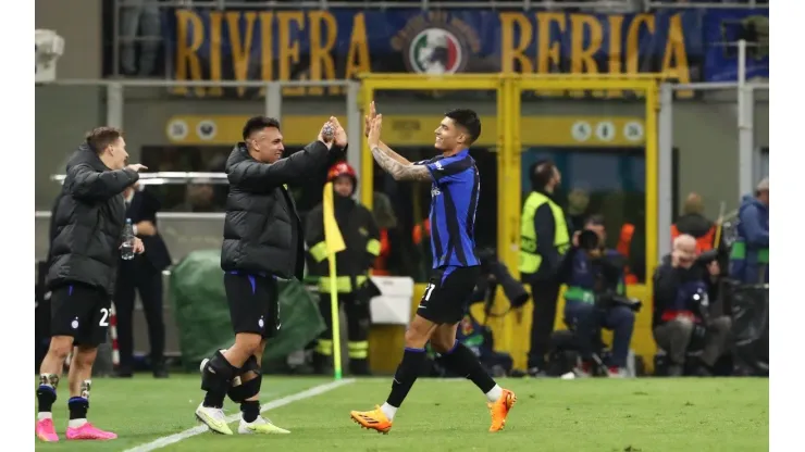 VIDEO | ¡Golazo para cerrar la serie! Joaquín Correa anotó el tercer tanto del Inter que liquidó la llave