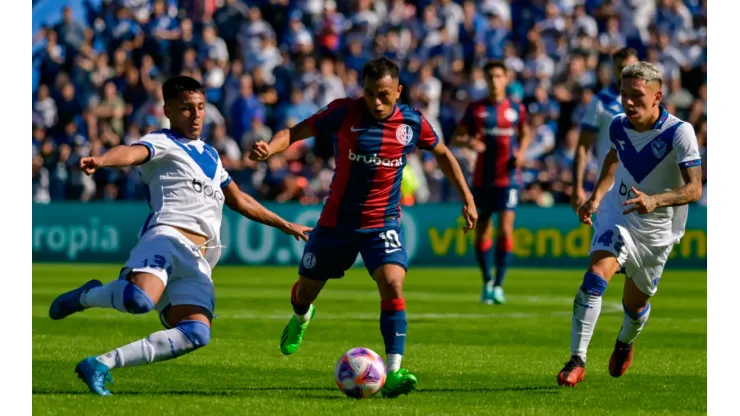 San Lorenzo empató con Vélez y no pudo acortarle distancia a River