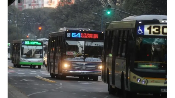 El transporte público, con horario de feriado este 1 de mayo.
