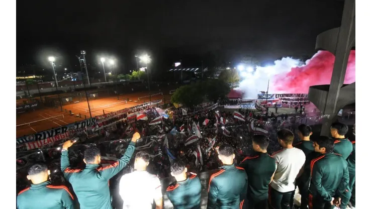 "Que el domingo...": Hubo banderazo Superclásico en River y los hinchas se llevaron un gran regalo