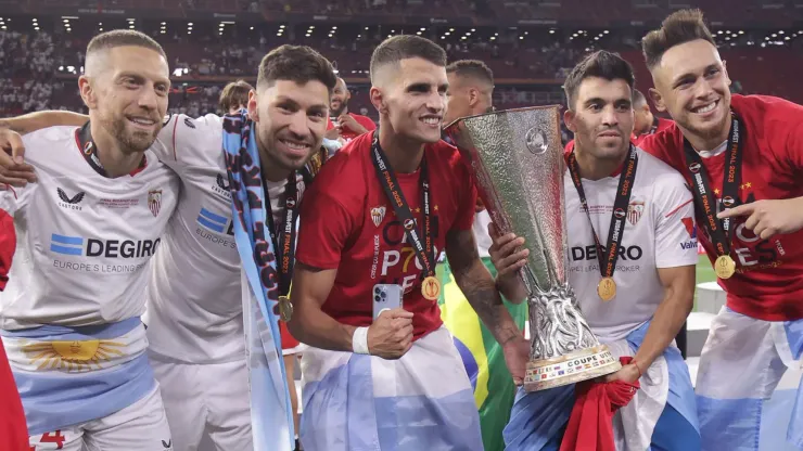 La cruda confesión de un argentino campeón con Sevilla: "Hace tres meses estaba solo..."