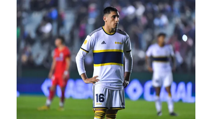 Miguel Merentiel. como todo Boca, lamentando la derrota del equipo contra Arsenal.
