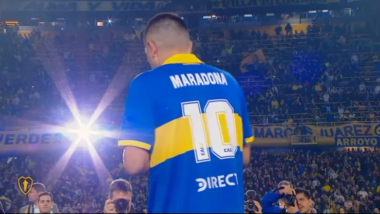 VIDEO | El emotivo homenaje de Riquelme a Maradona en su despedida