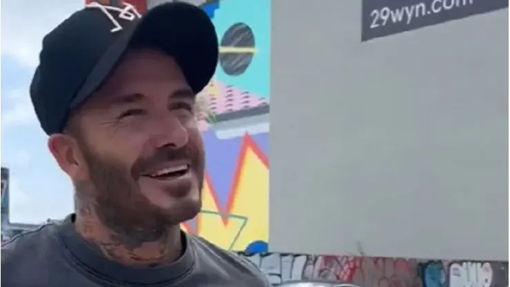 Lo espera ansioso: la ESPECTACULAR reacción de Beckham al ver un mural de Messi en Miami