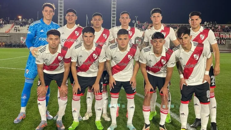 Alexis González y Gonzalo Trindade firmaron su primer contrato con River