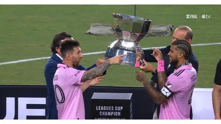 VIDEO | No se vio: el gesto de Messi a la hora de levantar el trofeo de la Leagues Cup