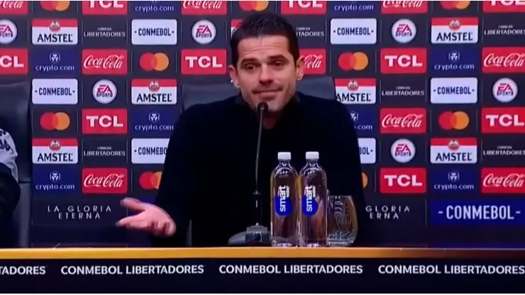 Gago se cruzó con un periodista que le dijo que salió a especular: "Vine a dominar"