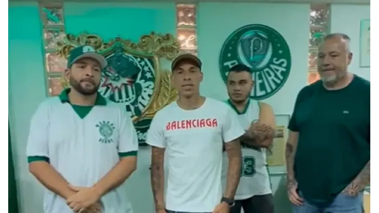 El jugador de Palmeiras que pidió perdón junto a la barra