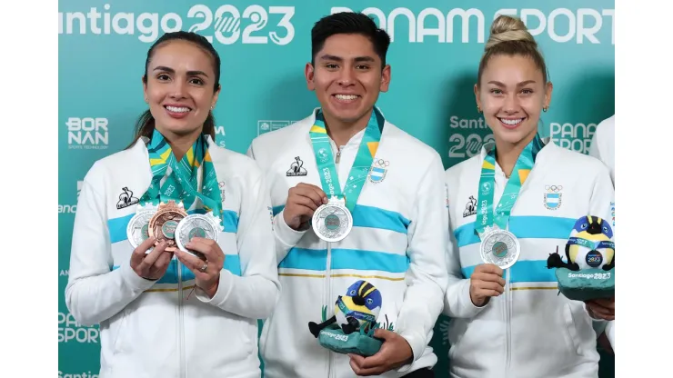 María José Vargas, Natalia Méndez y María José Vargas ganaron medallas en Racquetball.
