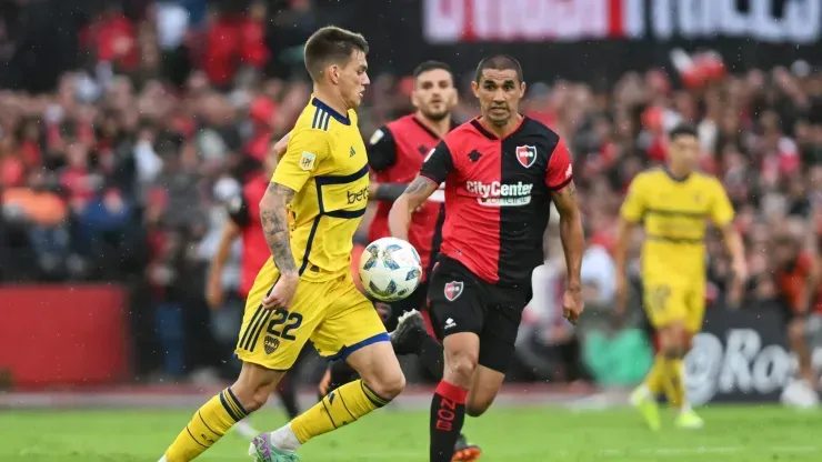 Boca le ganó a Newell’s en Rosario y se ilusiona en la Copa de la Liga Profesional. (Foto: Getty).