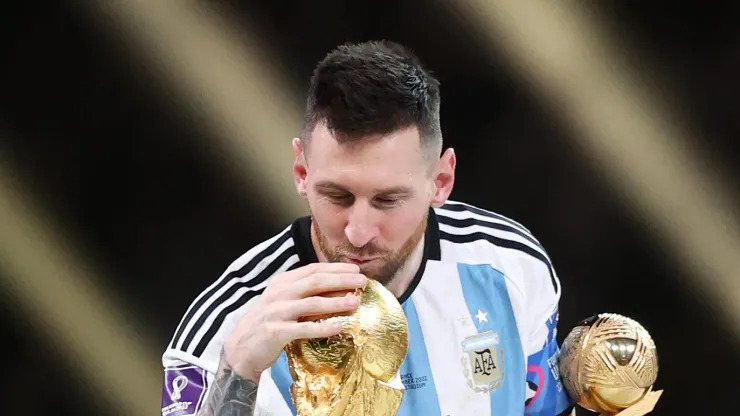 Messi con la Copa del Mundo.
