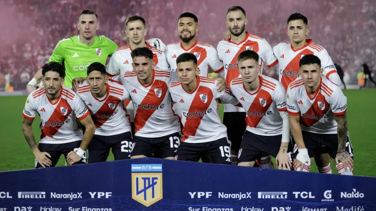 El equipo de River ante Huracán.
