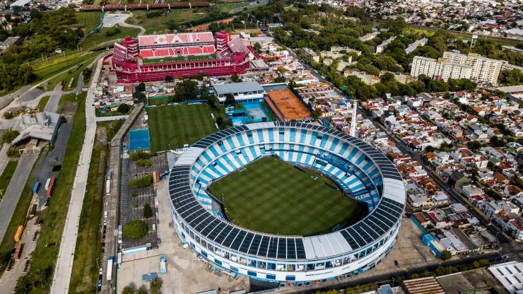 Los estadios de Racing e Independiente están separados por pocos metros.
