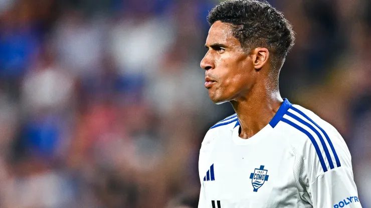 Raphael Varane podría dejar el Como 1907
