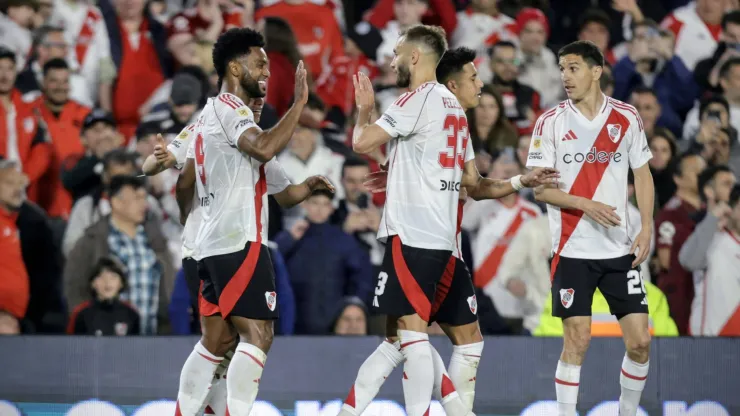 River goleó a Atlético Tucumán
