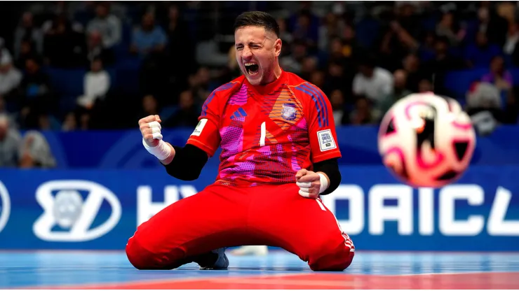 Por qué los arqueros de futsal no usan guantes