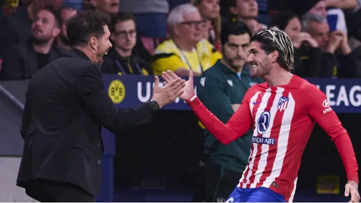 Diego Simeone y Rodrigo De Paul.
