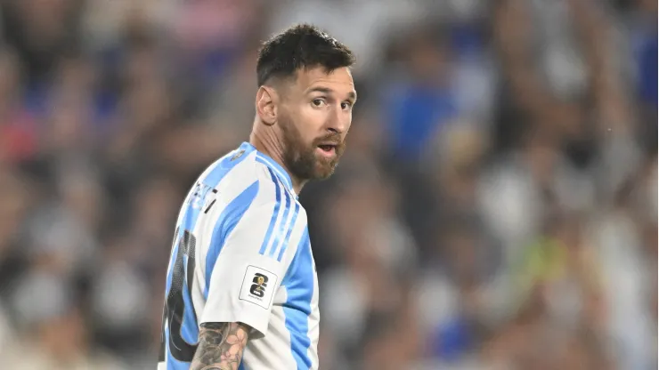 El técnico de Bolivia explicó en una frase por qué Messi tiene que jugar el Mundial 2026