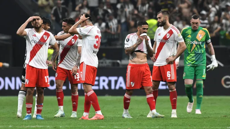 River hoy: lesión de Marcos Acuña, hinchas demorados en Brasil y suplentes contra Defensa y Justicia