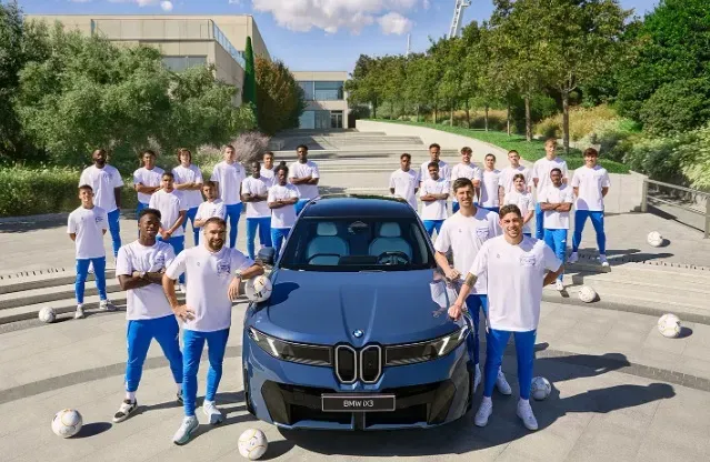 Los jugadores de Real Madrid eligieron sus BMW. (Foto: Real Madrid)