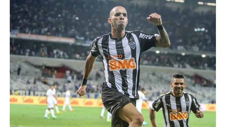 Galo fica próximo de repatriar Diego Tardelli